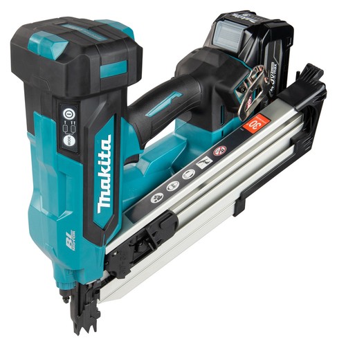 Makita 40v max - makita,