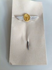 Fallschirmspringer-/Tätigkeitsabzeichen Metall, Farbe Silber und mittig Gold