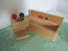 Puppenstubenmöbel für