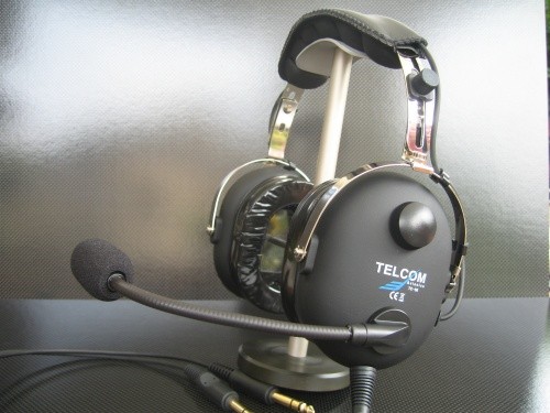 Telcom avionics 50as - telcom, pilot