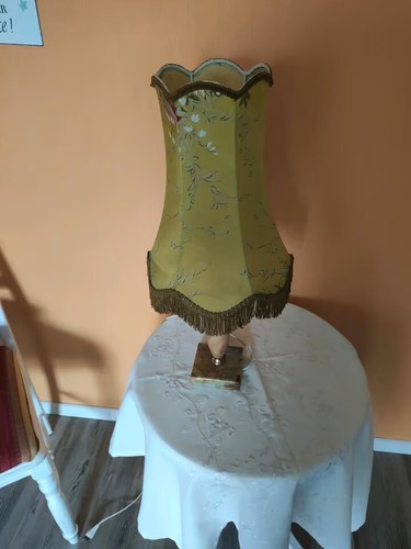 Bunte alte tischlampe - bunte,