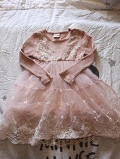 Kleidchen Spitze/Tüll