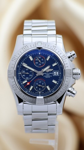 Breitling avenger 43mm - avenger, ii
