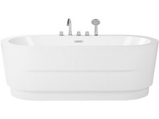 Badewanne mit Armatur oval