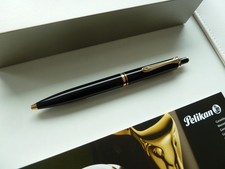 Pelikan Souverän K400  -