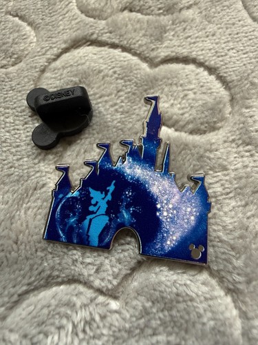 Disney pin hidden mickey - -,