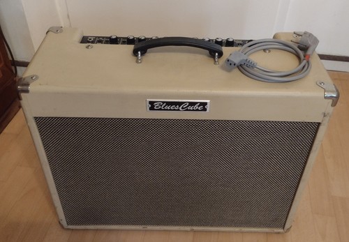 Roland blues cube artist 80w - artist,