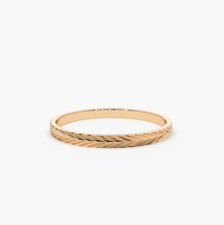 Damen Rosegold 585 14K Gelb Gold Chevron Band Stil mit Prägung Fischgrätmuster