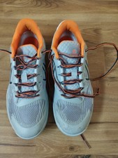 Sportschuhe Artengo Hallenschuhe Laufschuhe Größe 40 grau orange