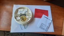 Siemens DBZ1195A Zusatzsockel mit Lautsprecher für Rauchmelder