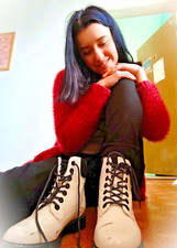 Schöne weiße Damenschuhe Gr 38 Stiefeletten Kunstleder m. coolen Schrammen