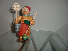 Räucherfrau Räuchermännchen  Erzgebirge Putzfrau Smoker Cleaning Lady Hausfrau