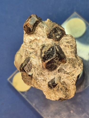 Granat stufe aus - granat,