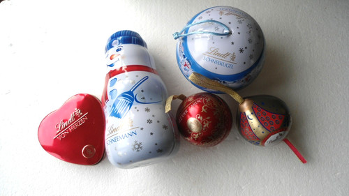Lindt weihnachtskugeln aus - 3,