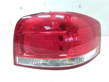 Audi A3 8P  Rückleuchte Heckleuchte rechts 3-türig BJ2003