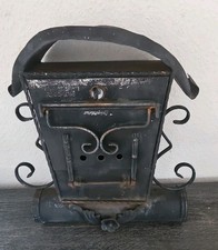 Alter Briefkasten mit