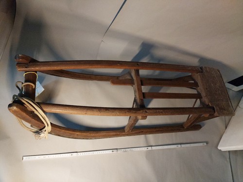 Alter holzschlitten - alter,