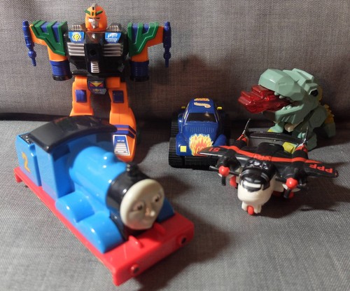 Spielzeug set transformer - spielzeug,