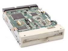 Fujitsu MCM3130SS 3.5" 50-Pin SCSI Internal Magneto Optical Drive MO-Laufwerk