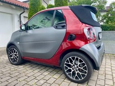 Smart EQ fortwo cabrio mit Vollausstattung EZ 03.2025, 14.500 km