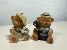 2x Teddybär Kunstharz Figuren