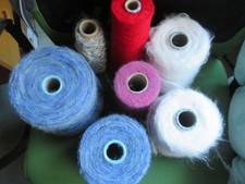 Großes Wollpaket mit Konen 2,1 Kilo