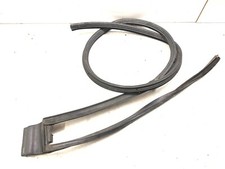 VW Golf 4 Cabrio Dichtung B Säule Türdichtung rechts 1E0847330 Golf 3