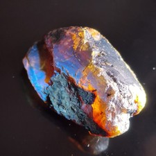 Blauer Bernstein aus Sumatra