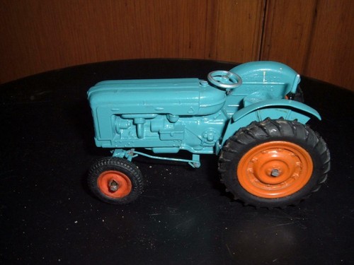 Britains fordson power major - power,