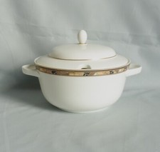 Brocade v. Hutschenreuther 