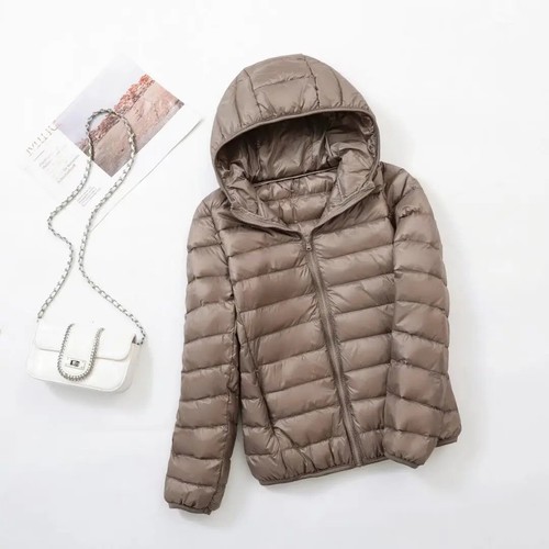 Kurze weiße daunenjacke mit - weiße,
