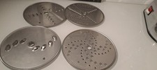 4 Reibe/Schneidescheiben  für