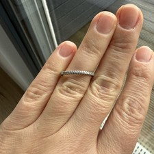 Halbbesetzter Memoriering aus