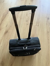 Pilotenkoffer mit Rollen