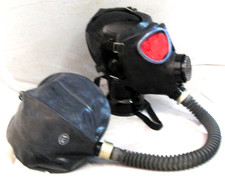 Gasmaske mit Gummiballon