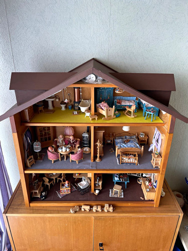 Holz puppenhaus cottage - puppenhaus,
