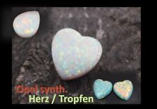 GOLDJUNGE69 GW OPAL HERZ /TROPFEN  (LAB) WEISS /  GRÜN 8mm  FEUER FÜR NYLON-KETT