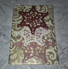 Handgefertigte Häkelsterne