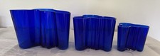 Dreierset  Alvar Aalto Savoy Vasen - kobaltblau - mit Signatur 