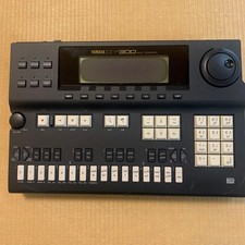 Yamaha QY300 Midi Sequencer