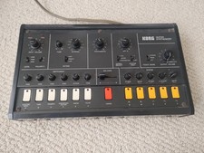 Korg X911 Gitarrensynthesizer