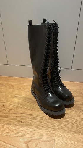Boots braces 20 loch - &,