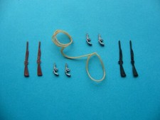 9 Einzelteile Wild-West-Figuren Cowboys Westernfiguren - Pistole Gewehr Lasso -