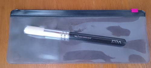 Zoeva 105 luxe highlight - luxe,