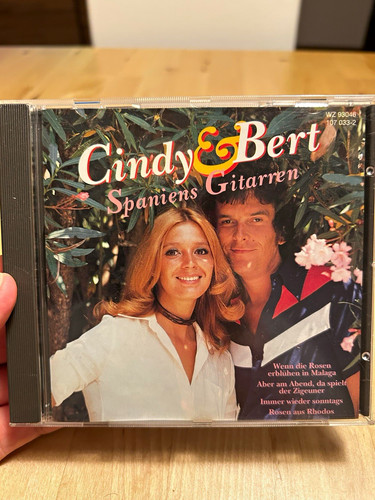 Cindy bert spaniens - &,