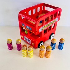 ELC Holz London Doppeldecker Bus Spielzeug mit 8 Figuren + fester Fahrer 148285