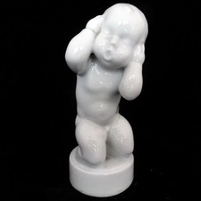 BOY WITH EARACHE Bing &