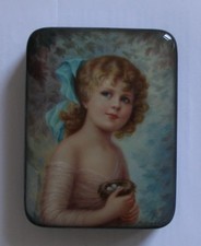 Lackmalerei. Perfekte Dose