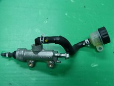 GSXR750 L1 GSXR 600 750 GSXR600 2011 Bremspumpe hinten