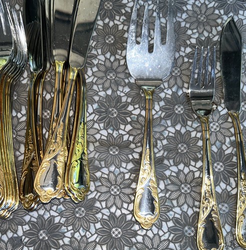 Fischbesteck hartvergoldet - ,